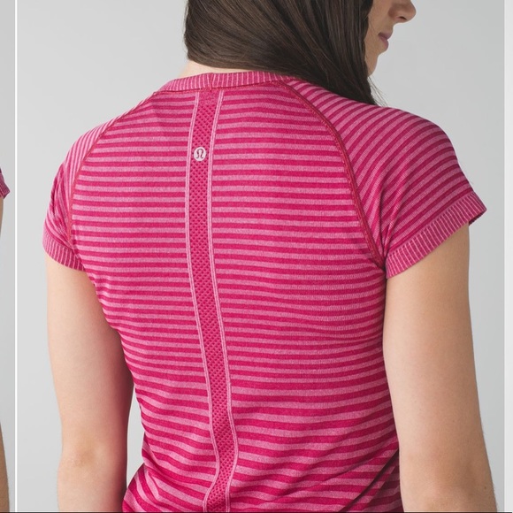 Lululemon Swiftly Tech Short Sleeve Crew - Picture 4 of 10
